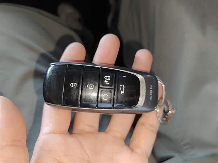 Фото 9 - GAC Aion Y