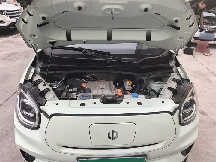 Фото 20 - Leapmotor T03