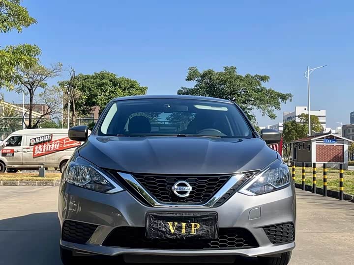Фото 2 - Nissan Sylphy