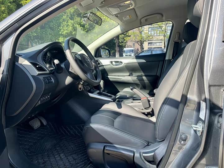 Фото 4 - Nissan Sylphy