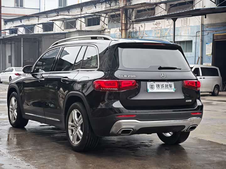 Фото 9 - Mercedes-Benz GLB-Class