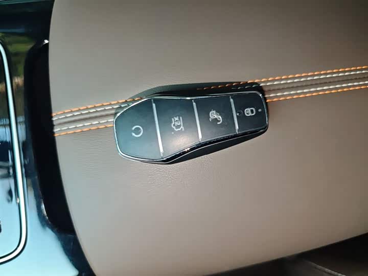 Фото 9 - BYD Qin Plus