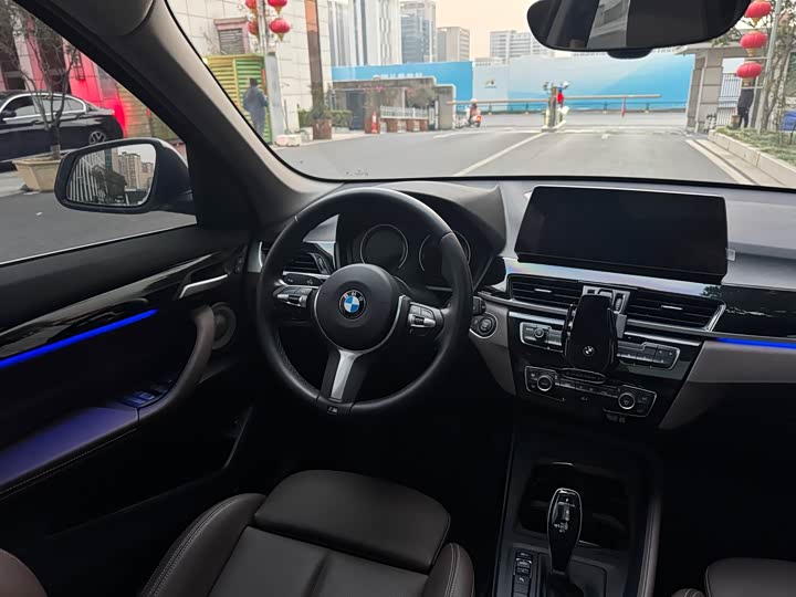 Фото 22 - BMW X1