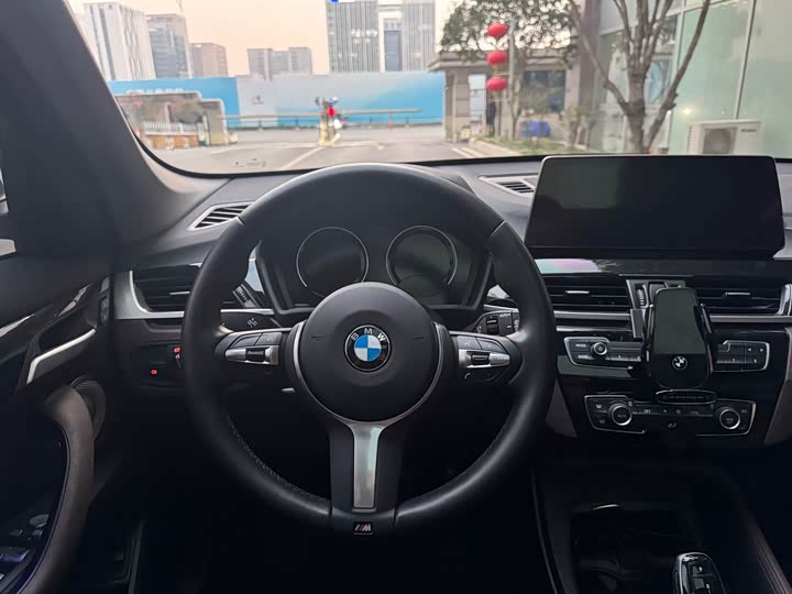 Фото 23 - BMW X1