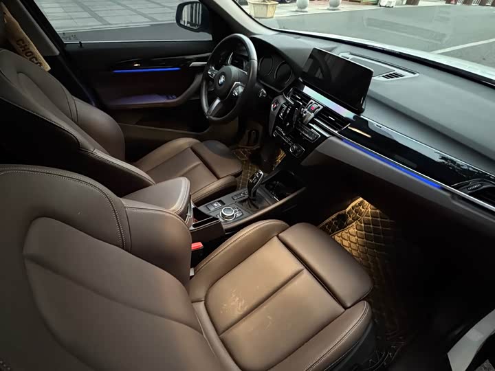 Фото 25 - BMW X1