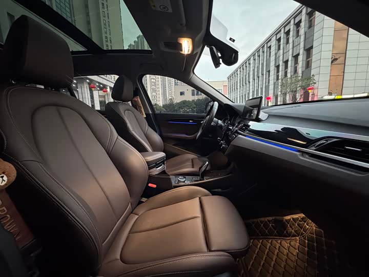 Фото 26 - BMW X1