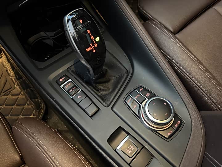 Фото 30 - BMW X1