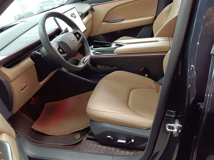 Фото 15 - BAIC Arcfox Alpha T5