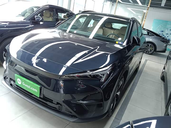 Фото 2 - BAIC Arcfox Alpha T5