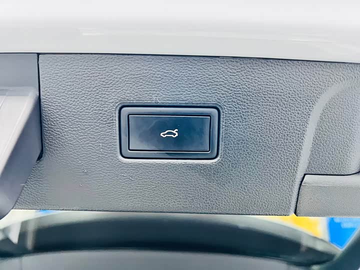 Фото 23 - Volkswagen Tayron