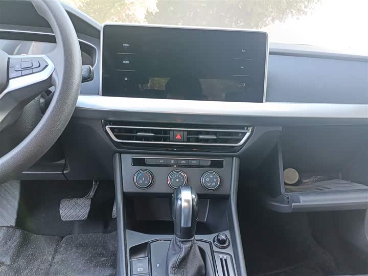 Фото 13 - Volkswagen Lavida