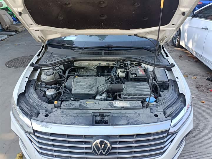 Фото 20 - Volkswagen Lavida