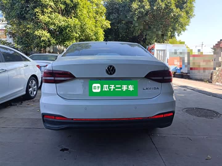 Фото 6 - Volkswagen Lavida