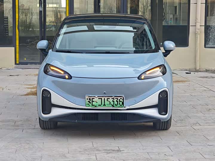 Фото 2 - BAIC Arcfox Kaola