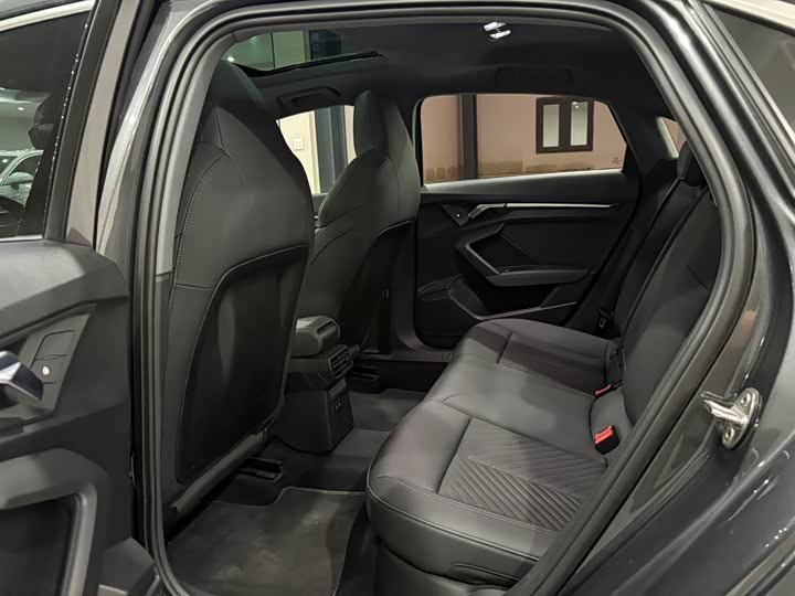 Фото 18 - Audi A3