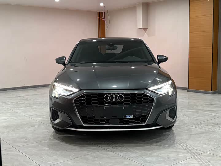 Фото 2 - Audi A3