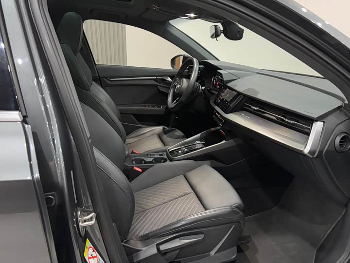 Фото 22 - Audi A3