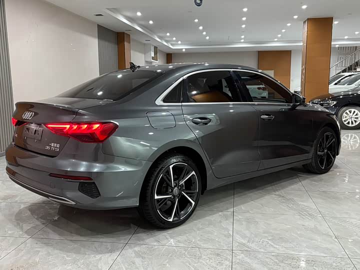 Фото 6 - Audi A3