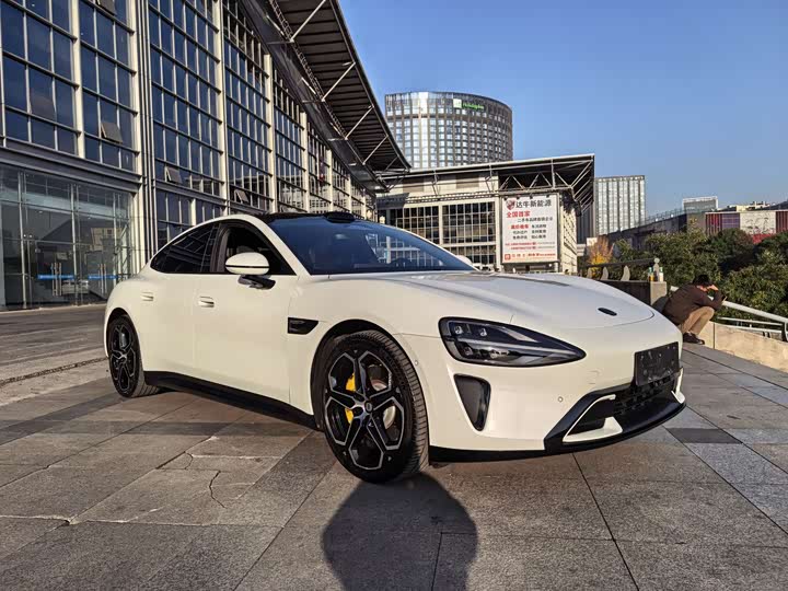 Фото 3 - Xiaomi SU7