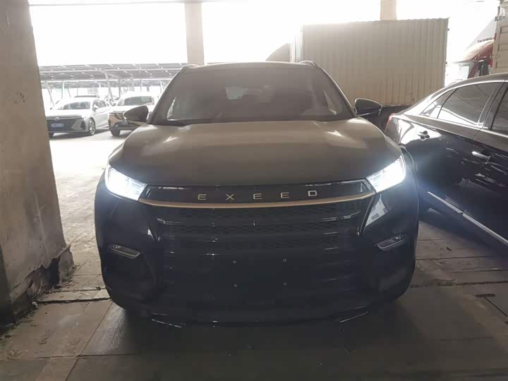 Фото 3 - Exeed TX