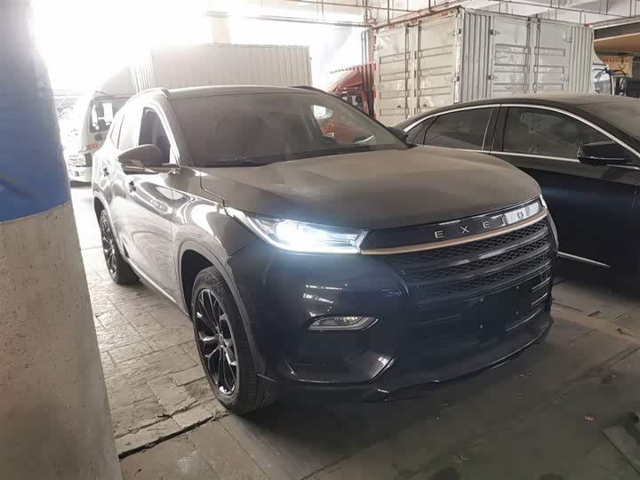 Фото 4 - Exeed TX