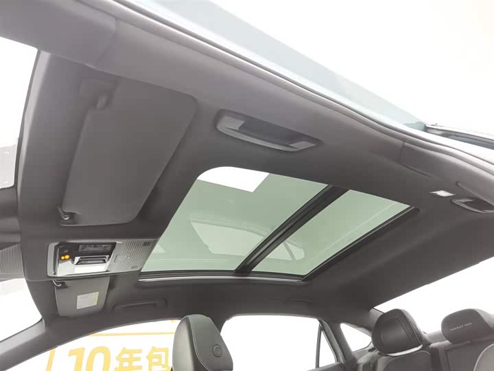 Фото 14 - Volkswagen Passat