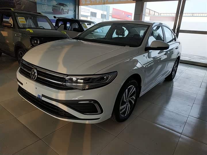 Фото 2 - Volkswagen Bora