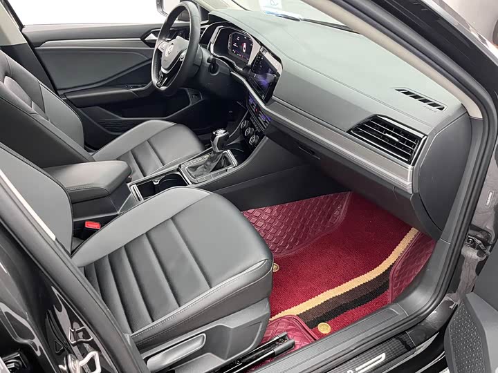 Фото 23 - Volkswagen Sagitar L