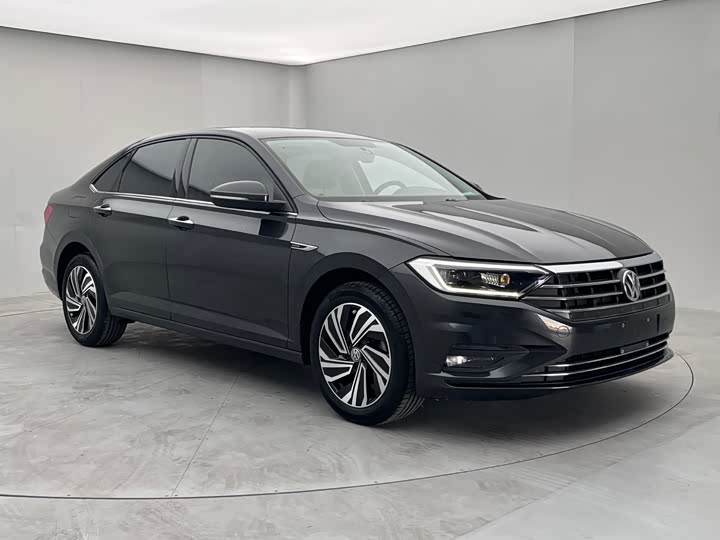 Фото 3 - Volkswagen Sagitar L