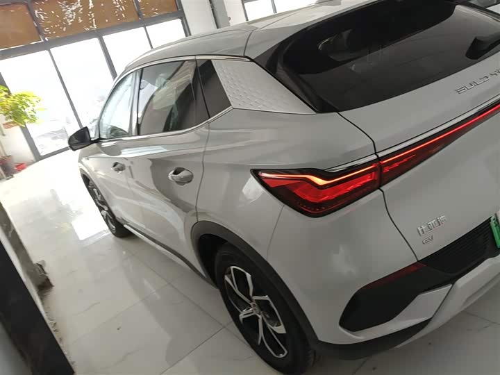 Фото 5 - BYD Yuan Plus