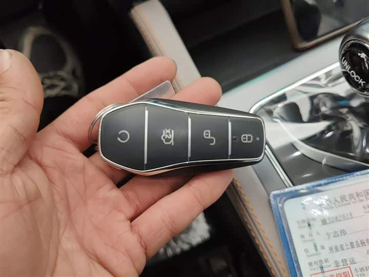 Фото 9 - BYD Yuan Plus