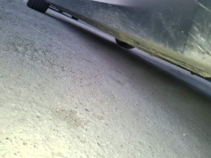 Фото 21 - Hongqi E-QM5