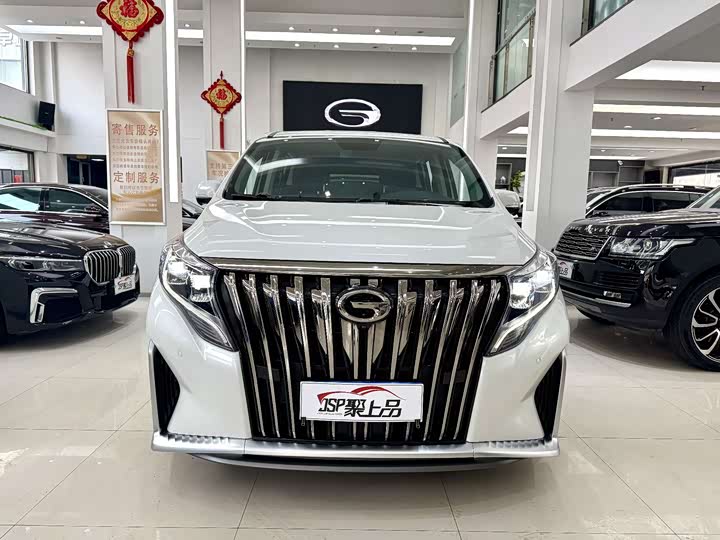 Фото 2 - GAC Trumpchi M8