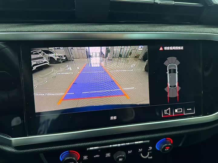 Фото 17 - Audi Q3 Sportback