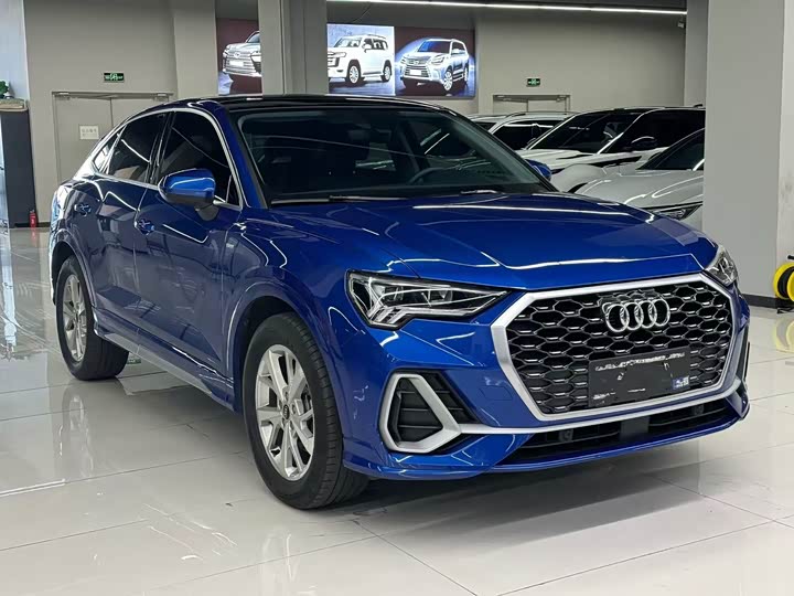 Фото 2 - Audi Q3 Sportback