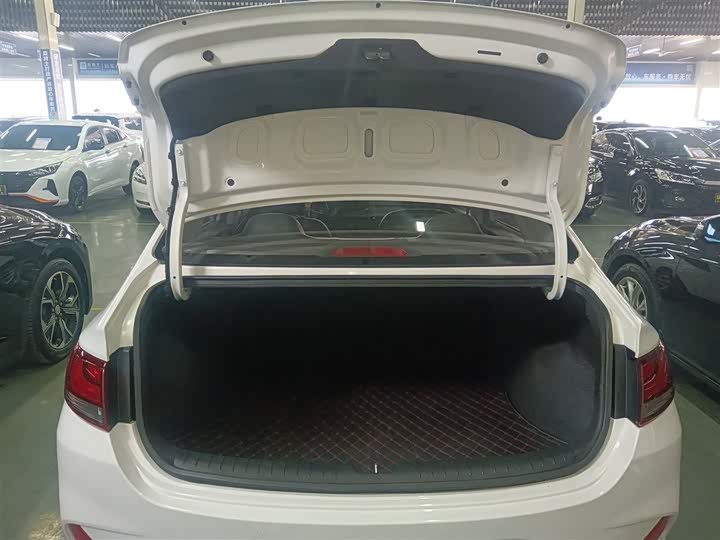 Фото 19 - Hyundai Celesta