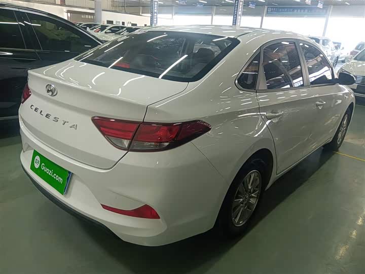 Фото 7 - Hyundai Celesta