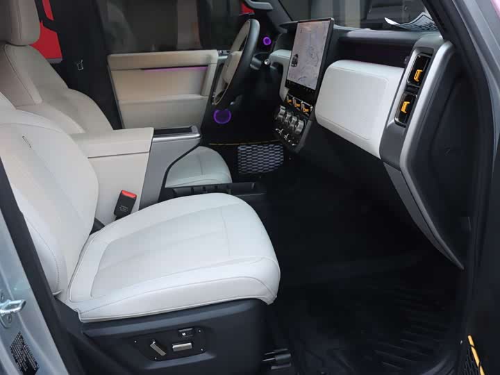 Фото 12 - Chery iCar V23