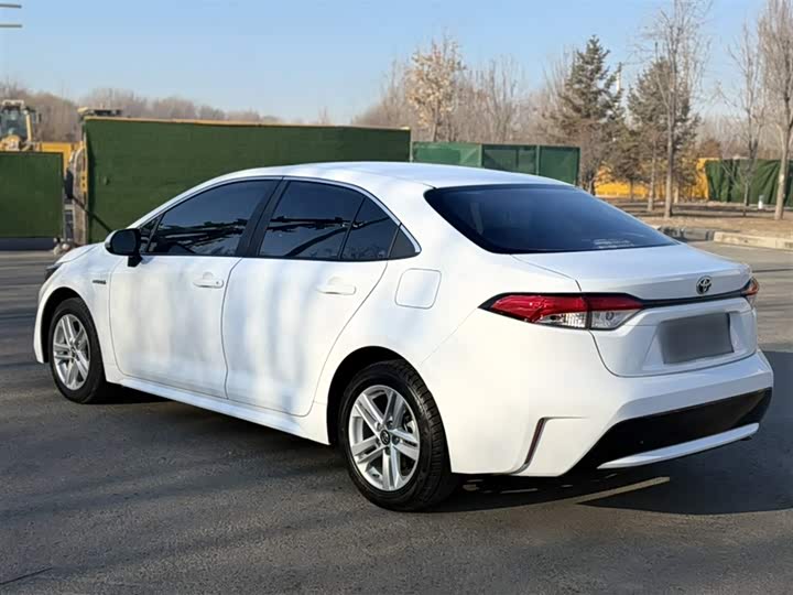 Фото 5 - Toyota Levin