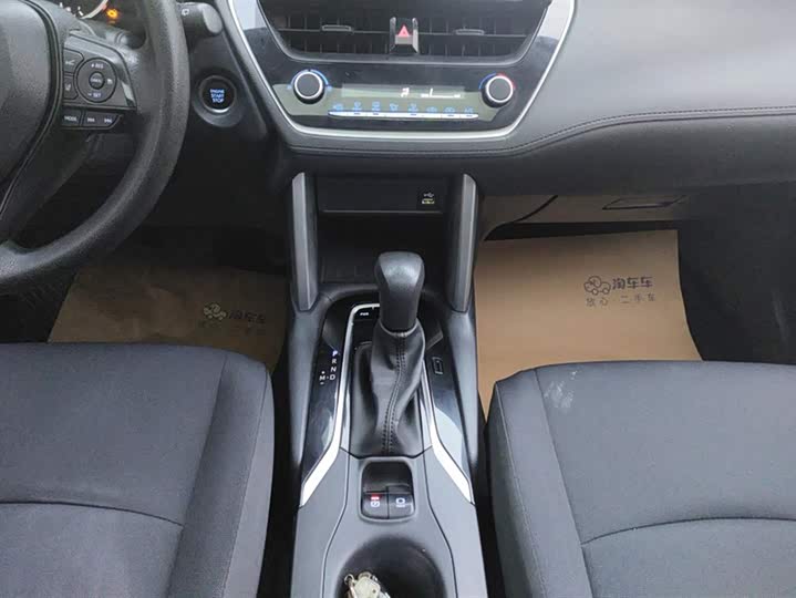 Фото 16 - Toyota Corolla Cross