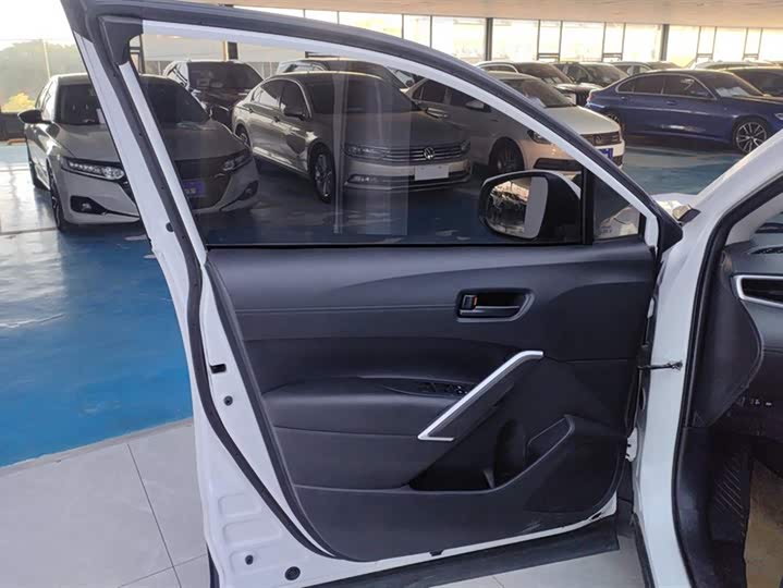 Фото 7 - Toyota Corolla Cross