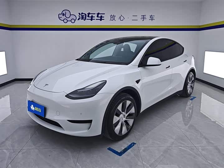 Фото 1 - Tesla Model Y