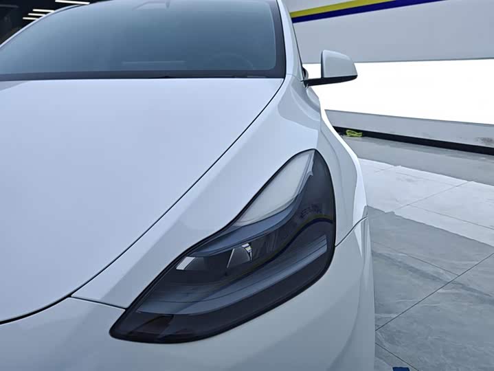 Фото 5 - Tesla Model Y