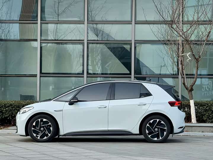Фото 4 - Volkswagen ID.3