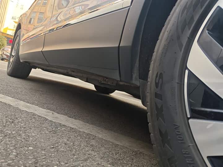 Фото 22 - Volkswagen Tiguan L Pro