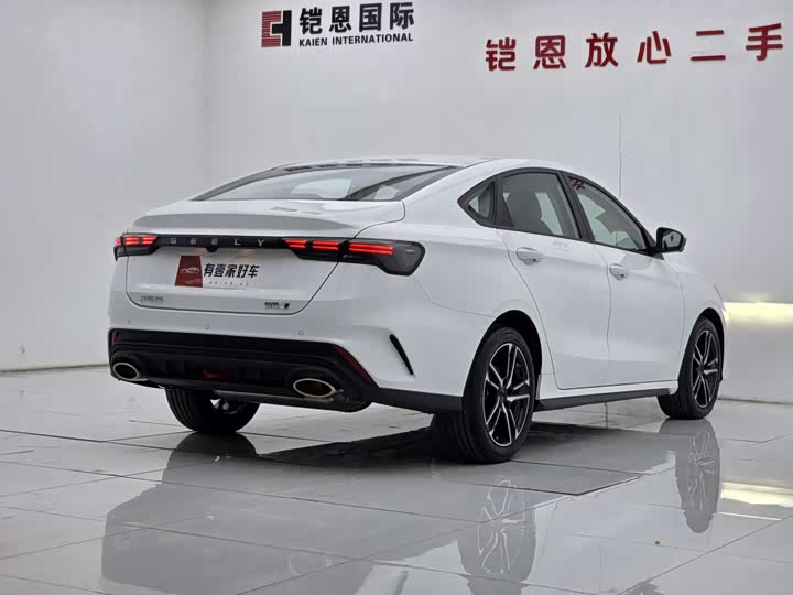 Фото 4 - Geely Binrui