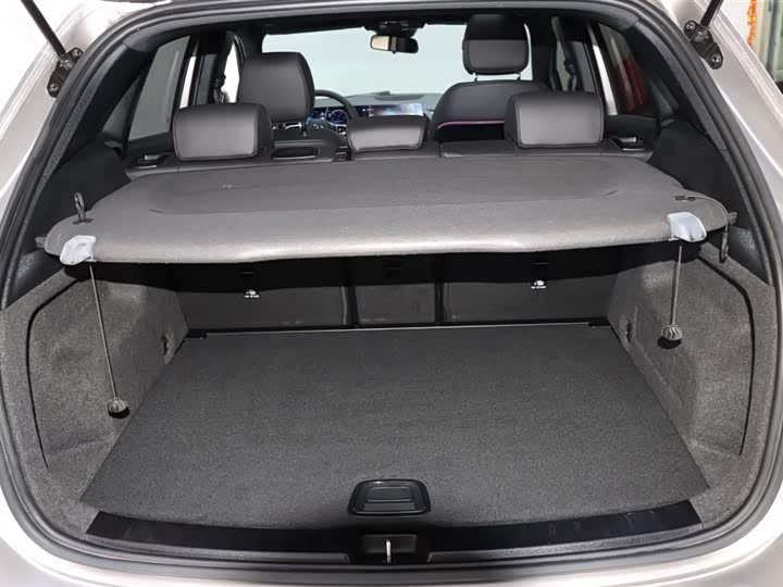 Фото 17 - Mercedes-Benz GLA-Class