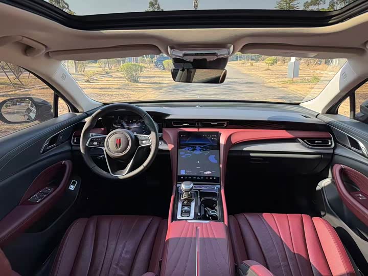 Фото 19 - Hongqi H5