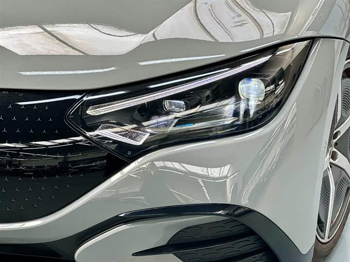 Фото 4 - Mercedes-Benz EQE