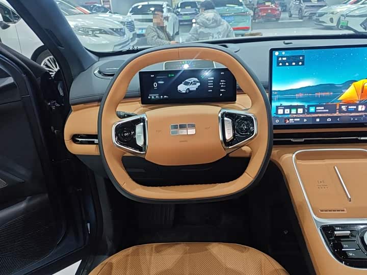 Фото 11 - Geely Galaxy Starship 7